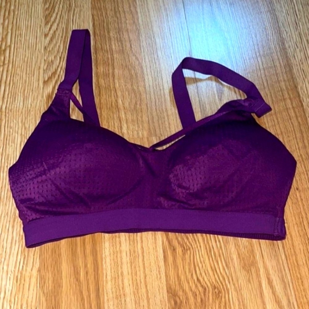 VS Sports Bra